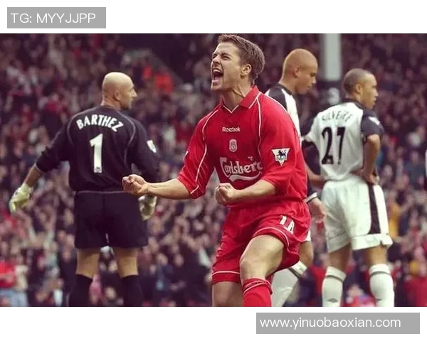 穿红衣征战绿茵场的足球巨星是谁 他的传奇故事与球场风采